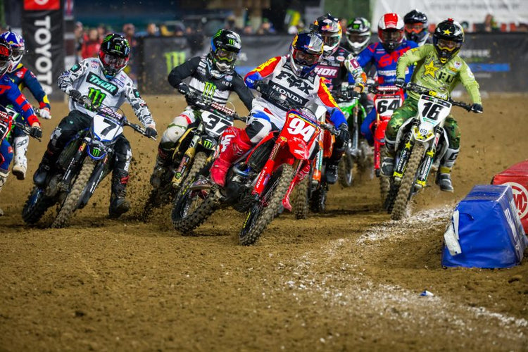 Team Honda HRC Riders Finishes 6-7 at San Diego Supercross