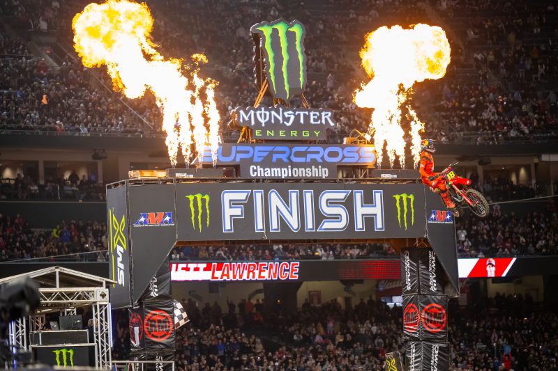 Jett Lawrence Makes History at Anaheim 1 Supercross – Yoshimura