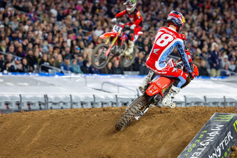 Jett Lawrence Retakes Championship Lead at Glendale Supercross