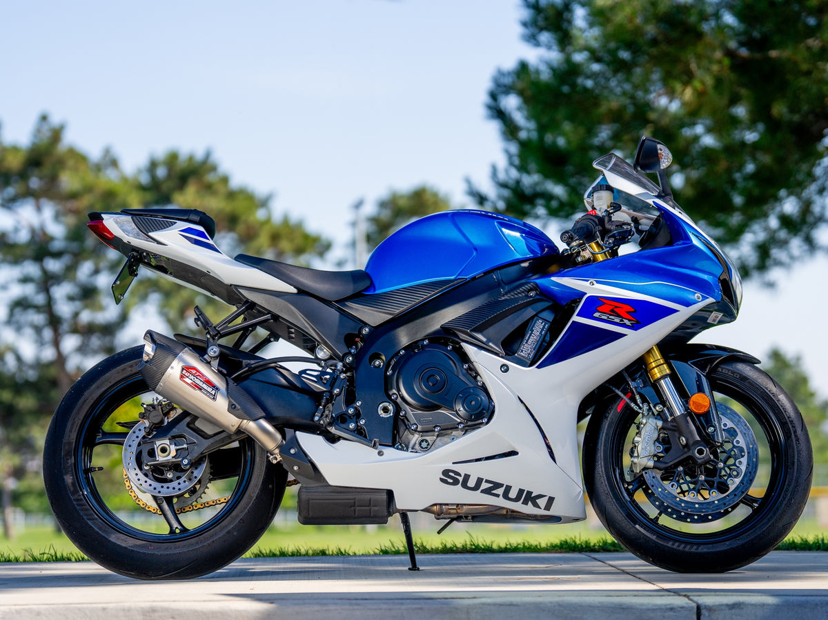 Yoshimura GSX-R600/7 2011-26 AT2 Slip-On Exhaust w/ Stainless