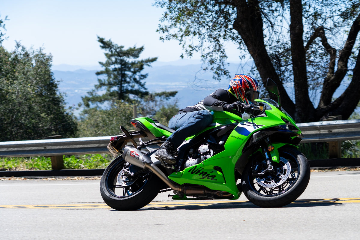 Yoshimura ZX-6R 2019-25 AT2 Stainless 3/4 Exhaust System, w