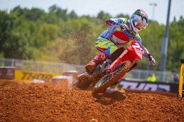 Sexton Dominates Inaugural SuperMotocross Race