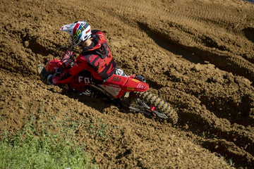Battling performance from Gajser as Evans continues his improvement