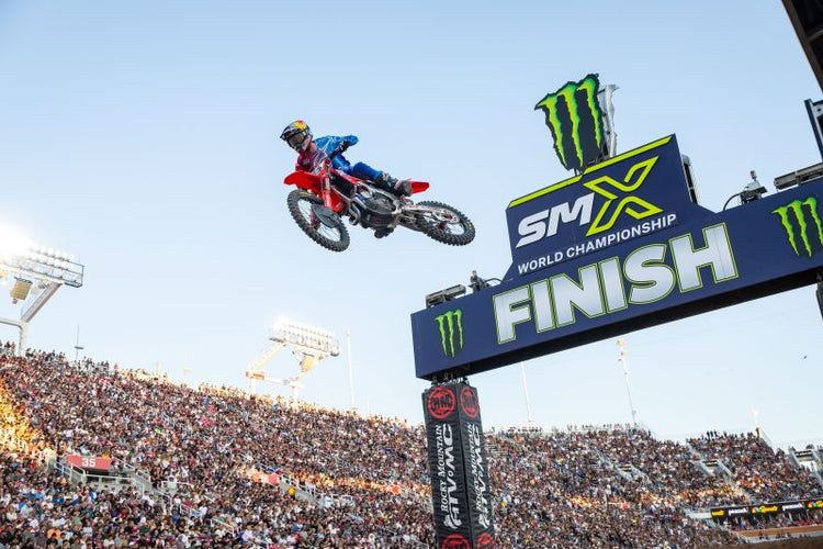 Hunter Lawrence Ends Hard-Fought ’26 AMA Supercross Championship Second in the Series Standings