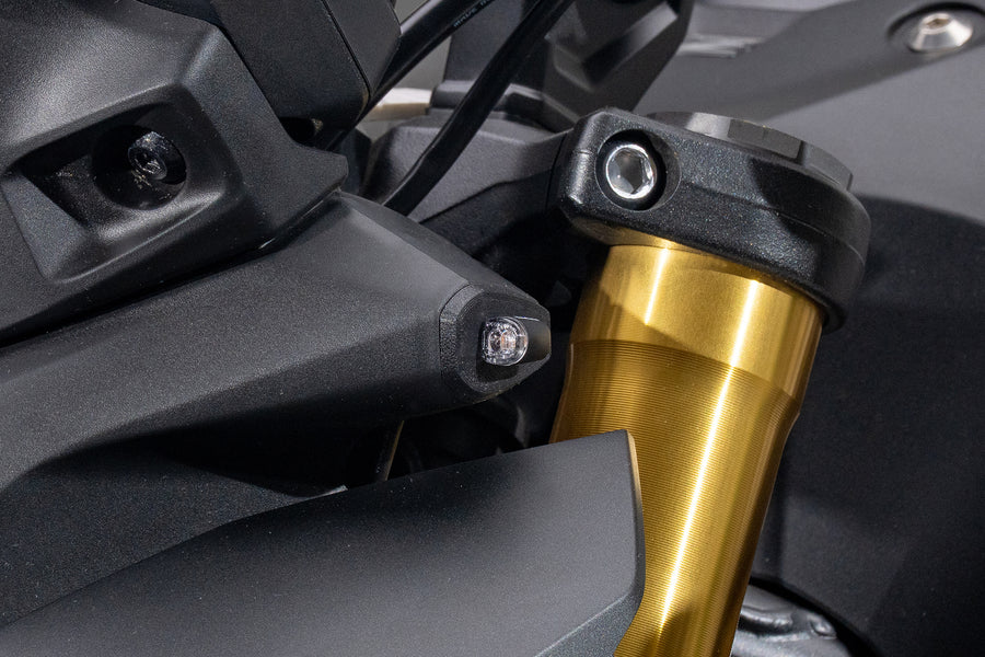 CB1000 HORNET 2025 FRONT MICRO TURN SIGNAL KIT