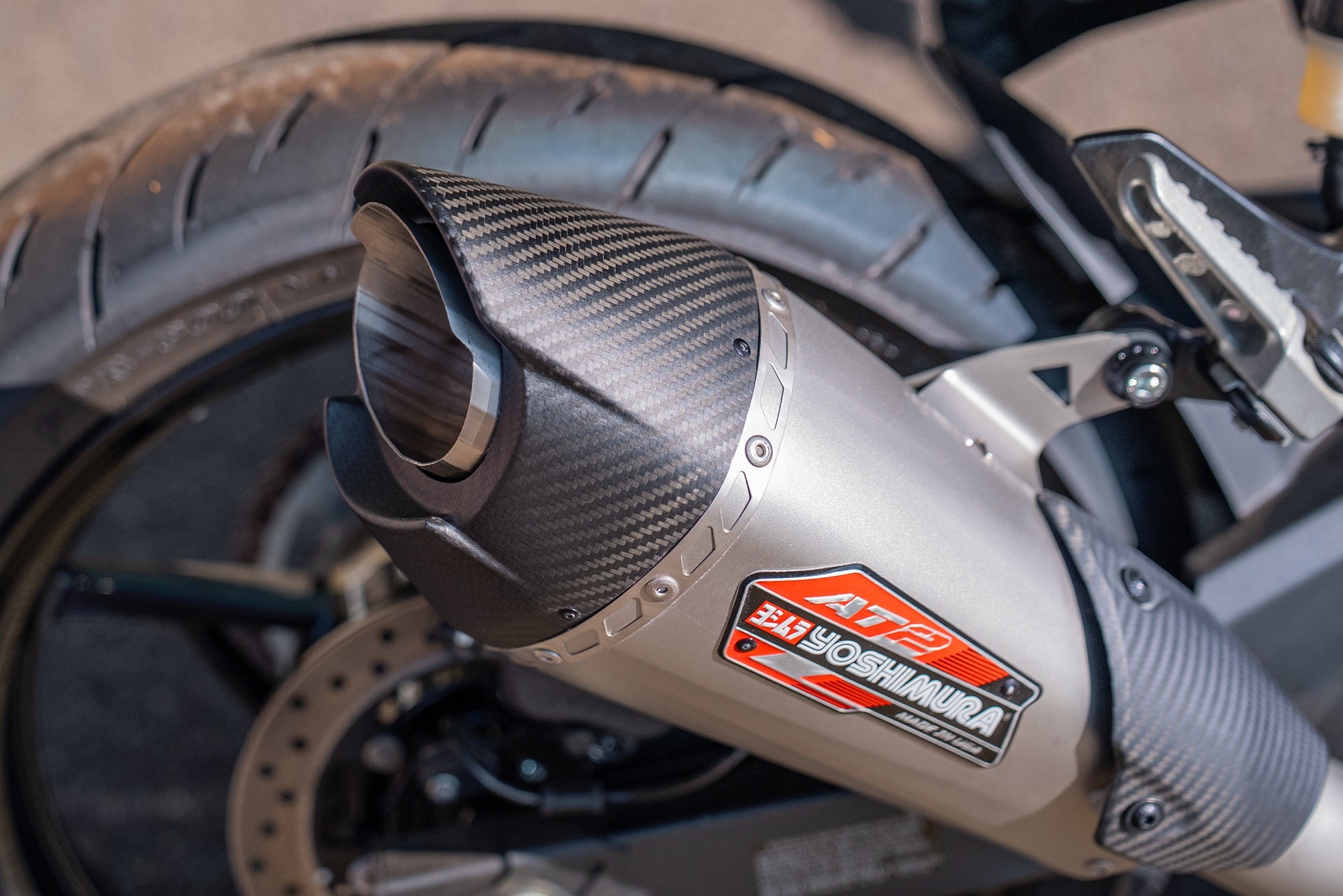 Yoshimura NINJA 500/400 & Z500/400 18-26 AT2 Stainless Slip-On