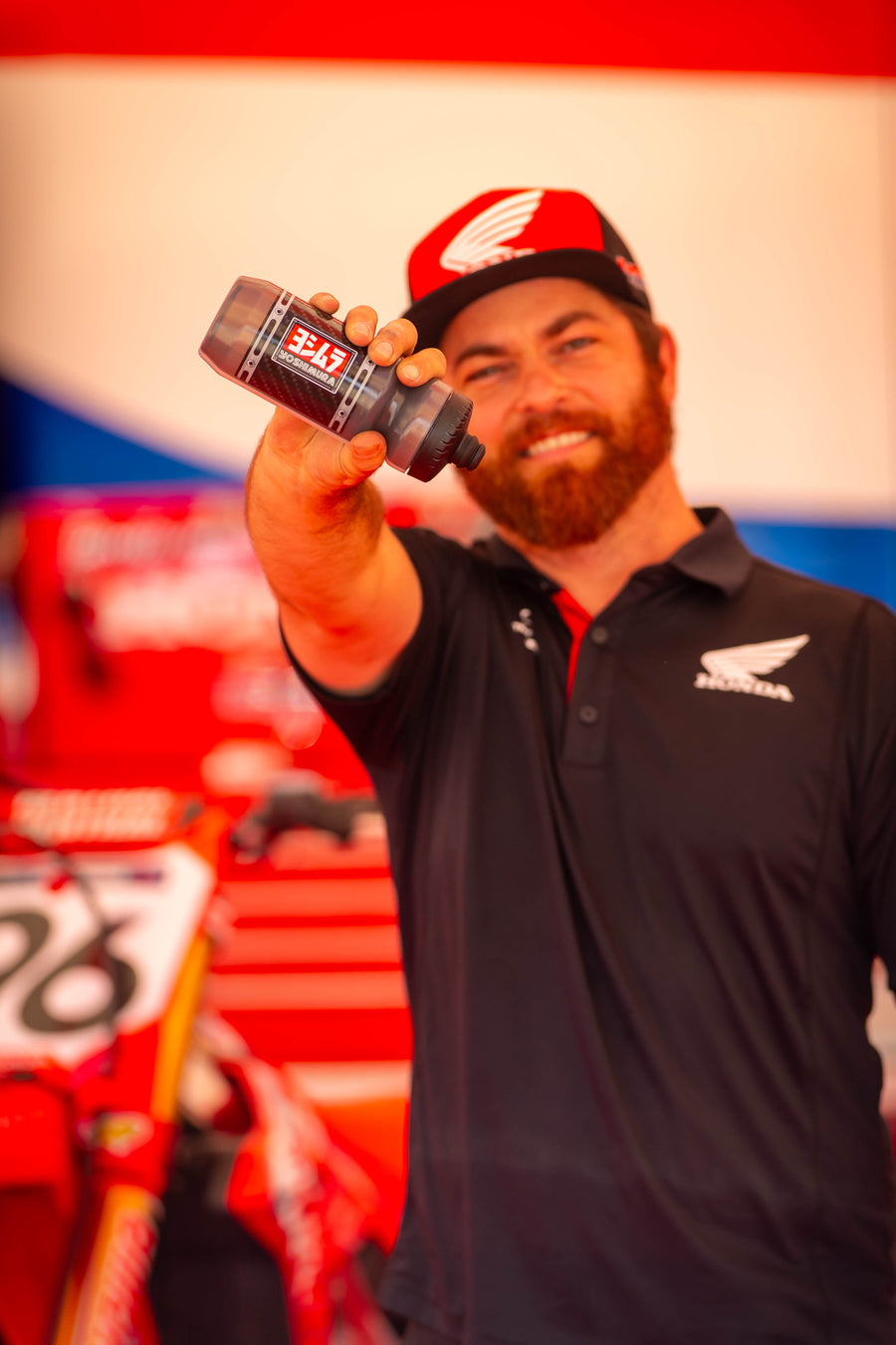 Yoshimura 22oz Carbon Muffler Bottle
