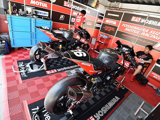 Yoshimura Racing Mat 39.3" x 86.6"